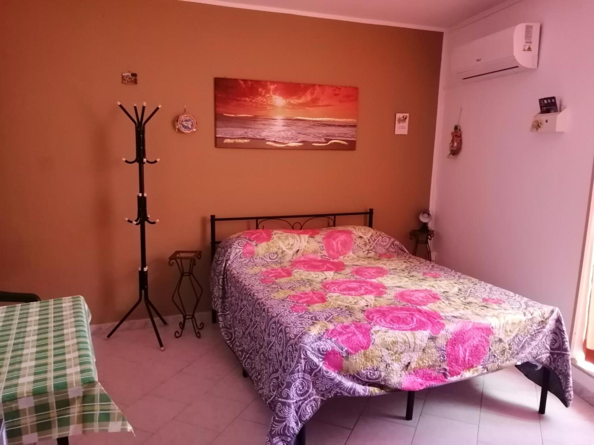 Room Holiday "Al Centro Storico" Palermo Zewnętrze zdjęcie