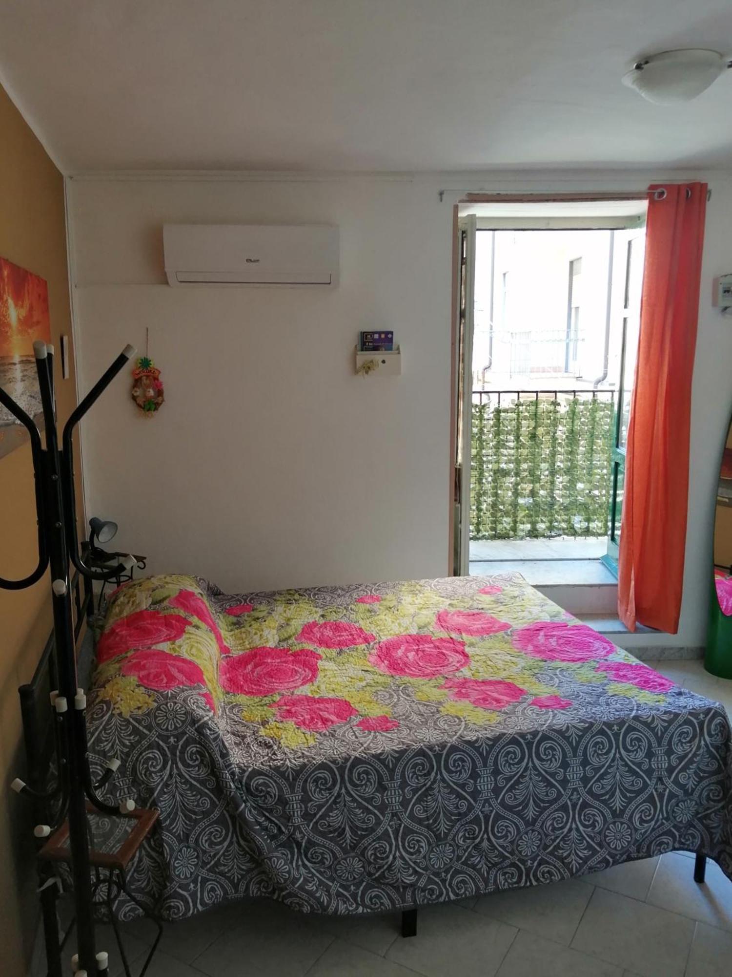 Room Holiday "Al Centro Storico" Palermo Zewnętrze zdjęcie