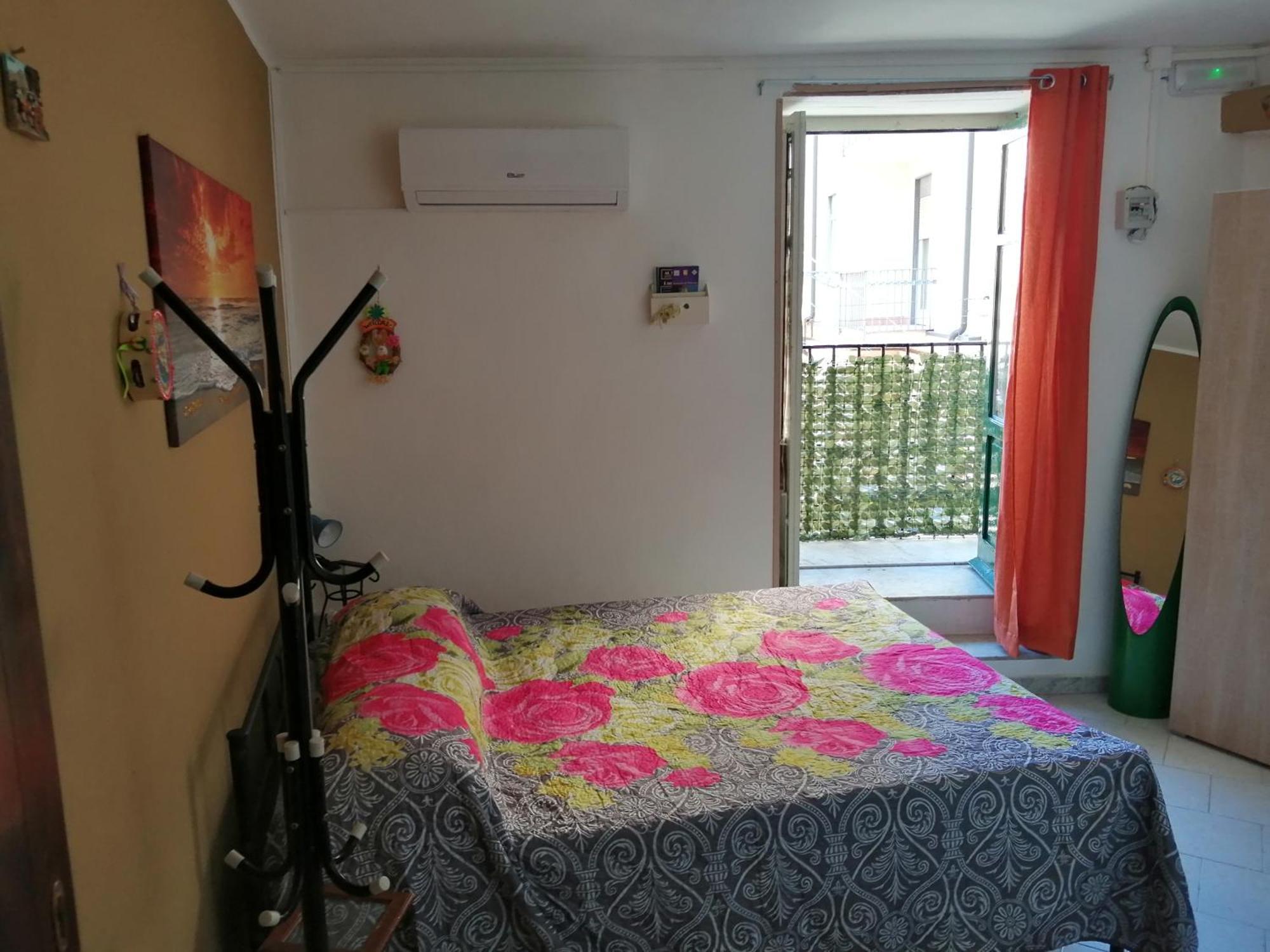 Room Holiday "Al Centro Storico" Palermo Zewnętrze zdjęcie